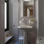 شقة Homo Homini Lupus بريشا